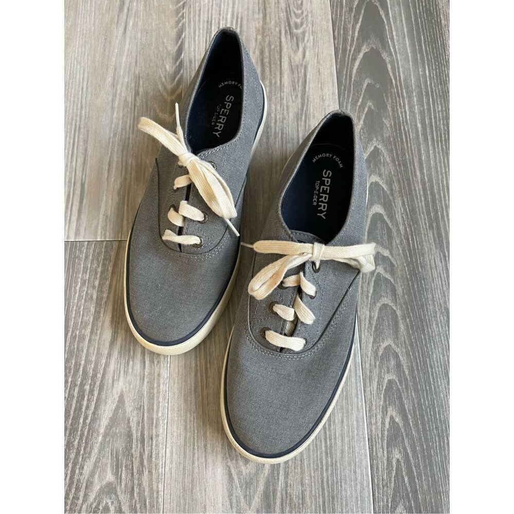 Sperry canvas grey women’s sneaker Size 8